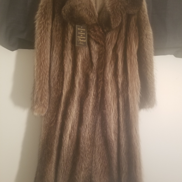 COPY - Racoon full length fur coat Size 10-12 - Picture 4 of 12